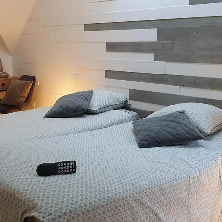 Belle Maison Individuelle Avec Piscine Villa *