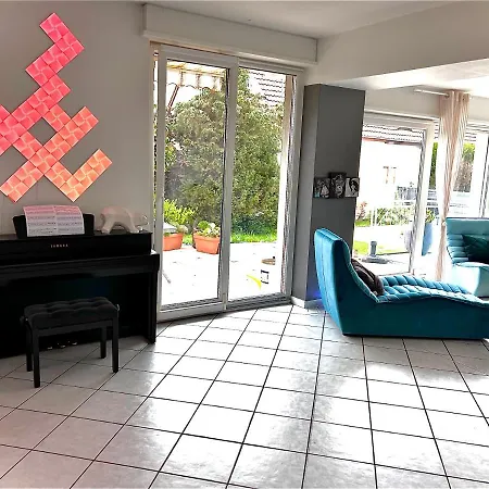Belle Maison Individuelle Avec Piscine Schweighouse-sur-Moder