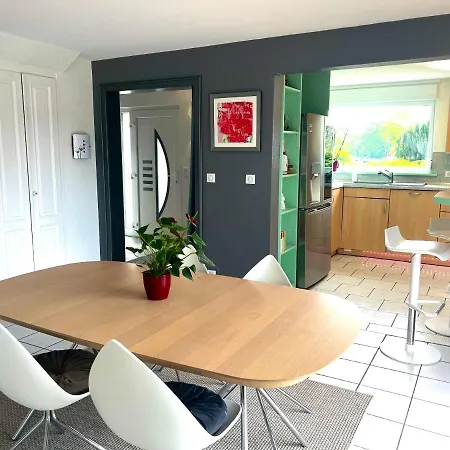 Belle Maison Individuelle Avec Piscine Villa
